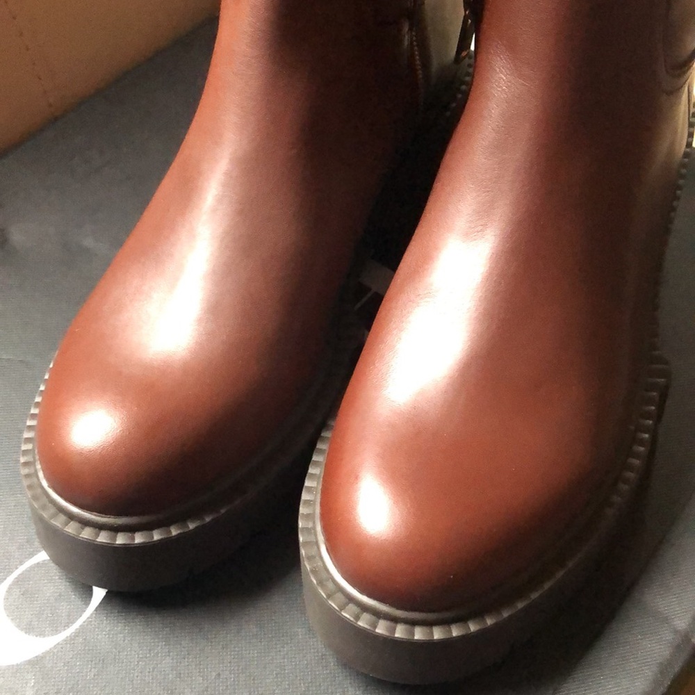 SALE!! NEW COACH Lilli boots - Picture 10 of 16